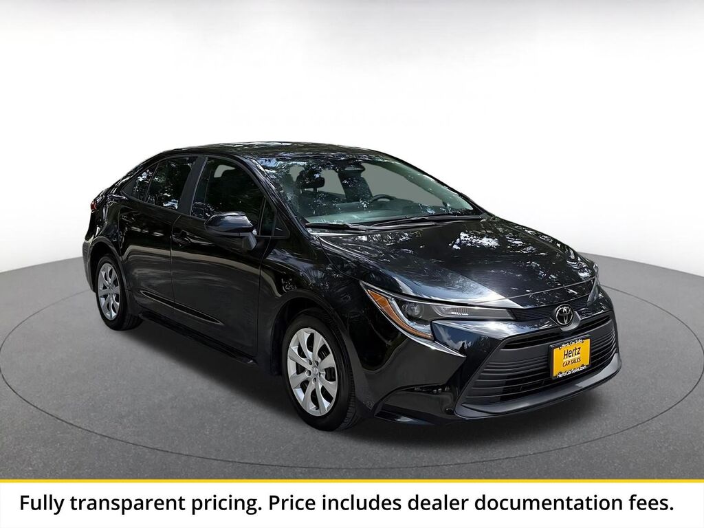 2025 Toyota Corolla LE — photo 1 of 1
