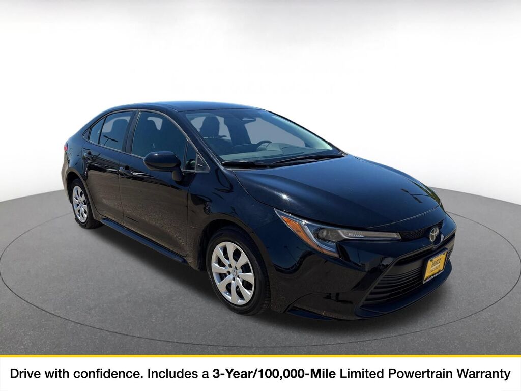 2025 Toyota Corolla LE — photo 1 of 11