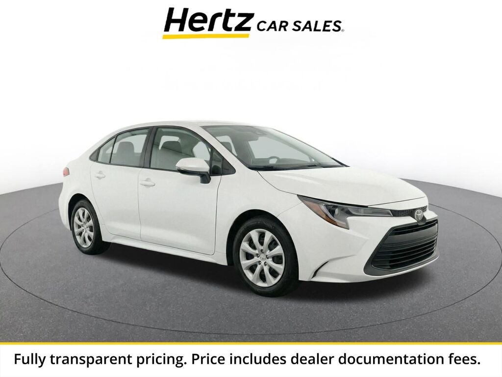2025 Toyota Corolla LE — photo 1 of 8