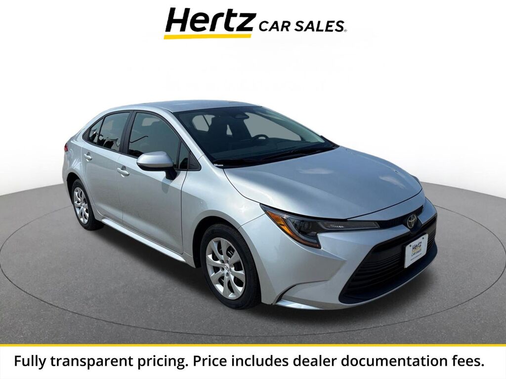 2025 Toyota Corolla LE — photo 1 of 11