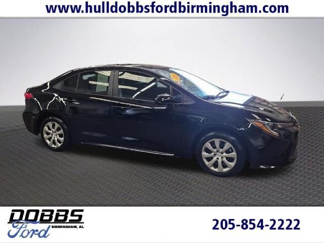 2026 Toyota Corolla LE — photo 1 of 13