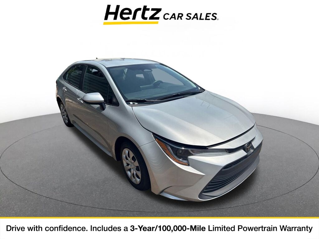 2025 Toyota Corolla LE — photo 1 of 11