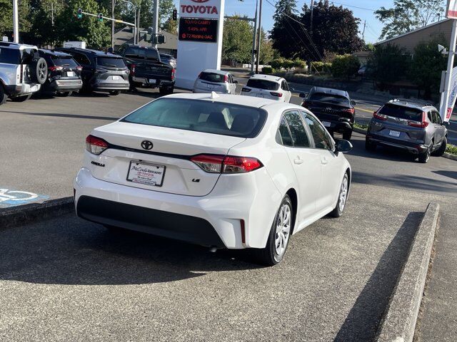 2024 Toyota Corolla LE