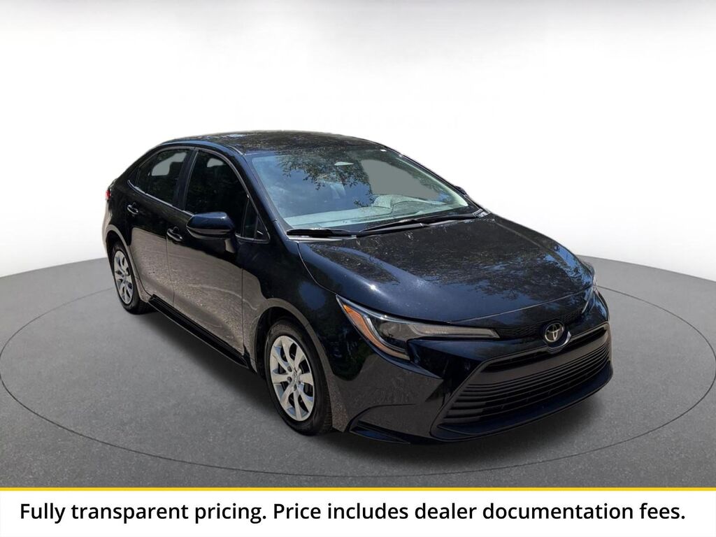2025 Toyota Corolla LE — photo 1 of 1