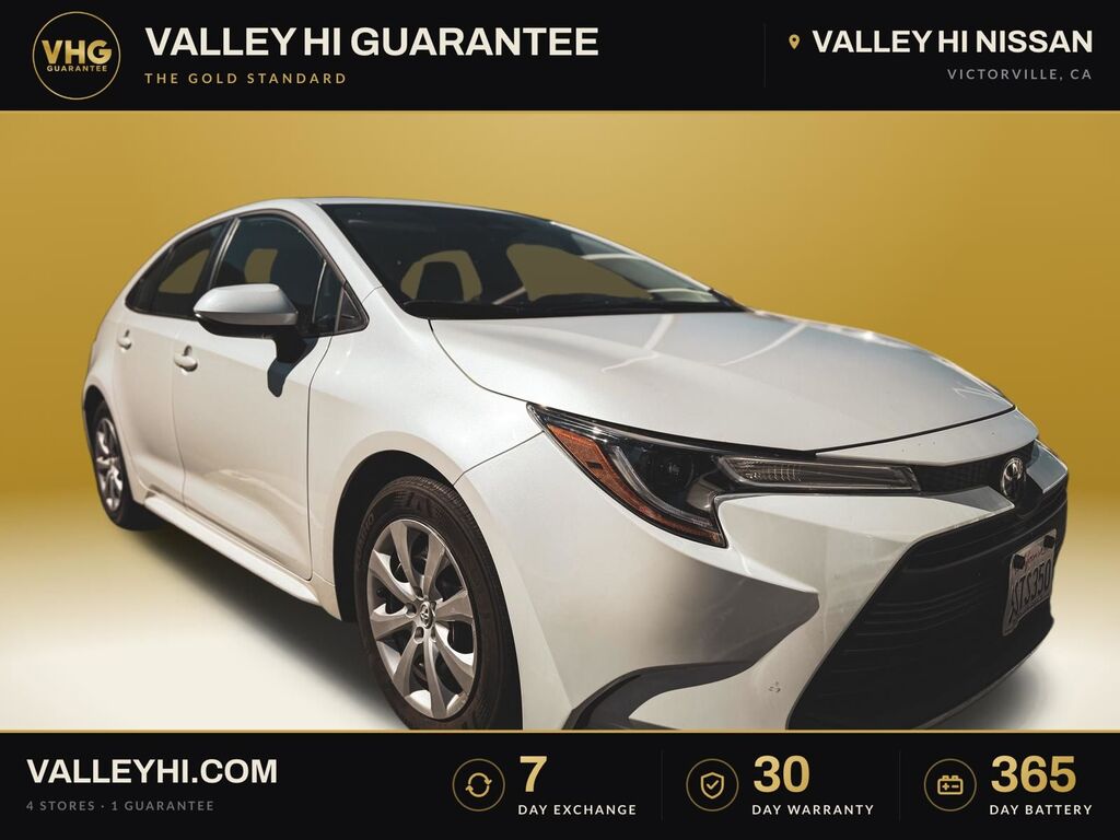 2025 Toyota Corolla LE — photo 1 of 2
