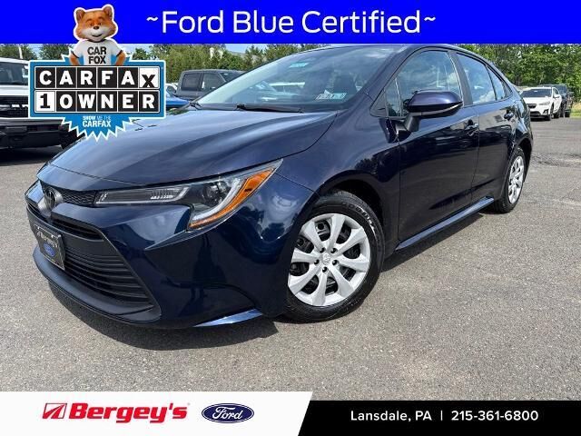2024 Toyota Corolla LE — photo 1 of 13