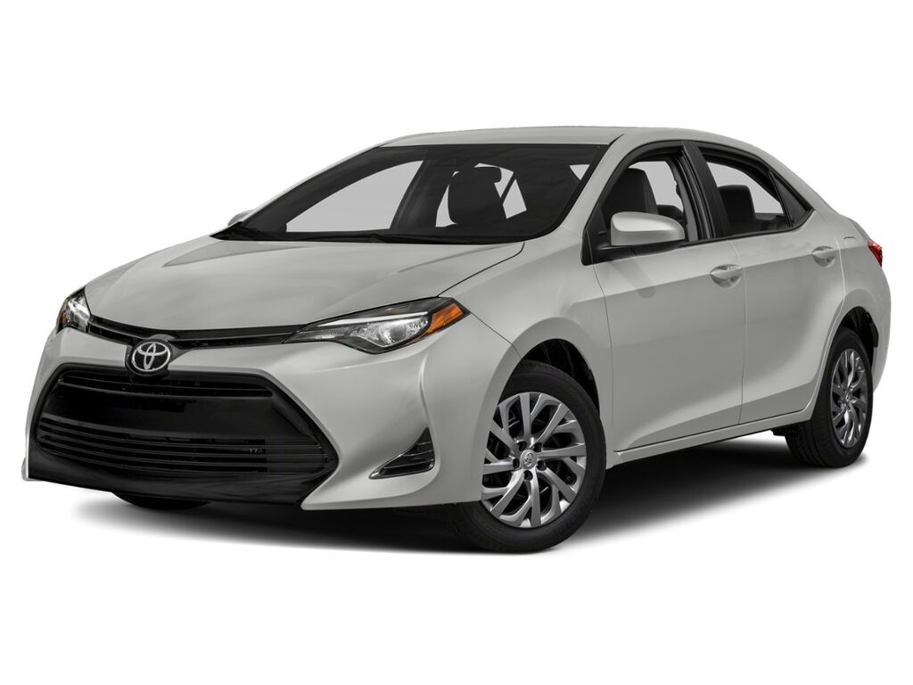 2018 Toyota Corolla LE — photo 1 of 13