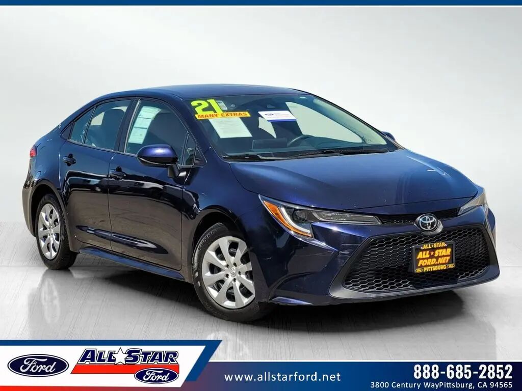 2021 Toyota Corolla LE — photo 1 of 13