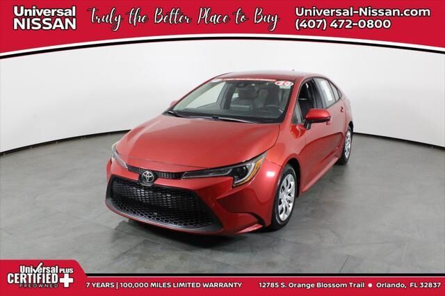 2020 Toyota Corolla LE — photo 1 of 11