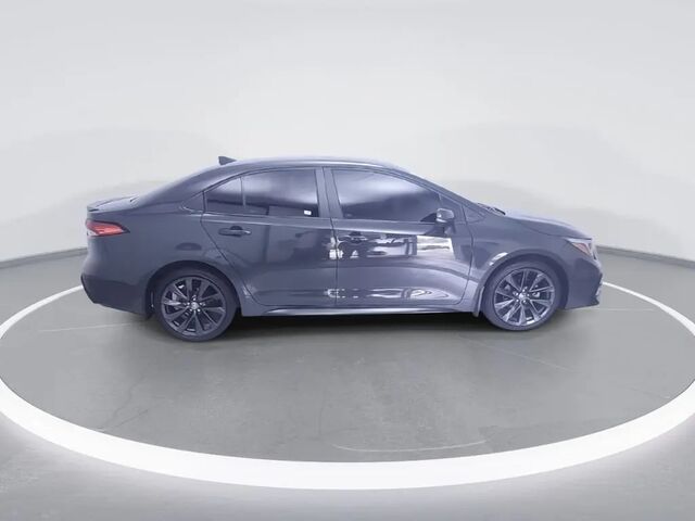 2023 Toyota Corolla SE — photo 1 of 8
