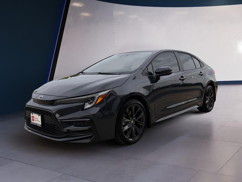 2025 Toyota Corolla SE — photo 1 of 13