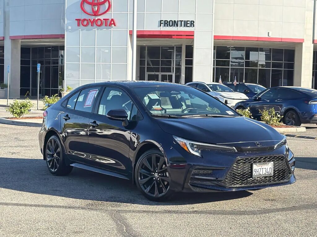 2023 Toyota Corolla SE — photo 1 of 13