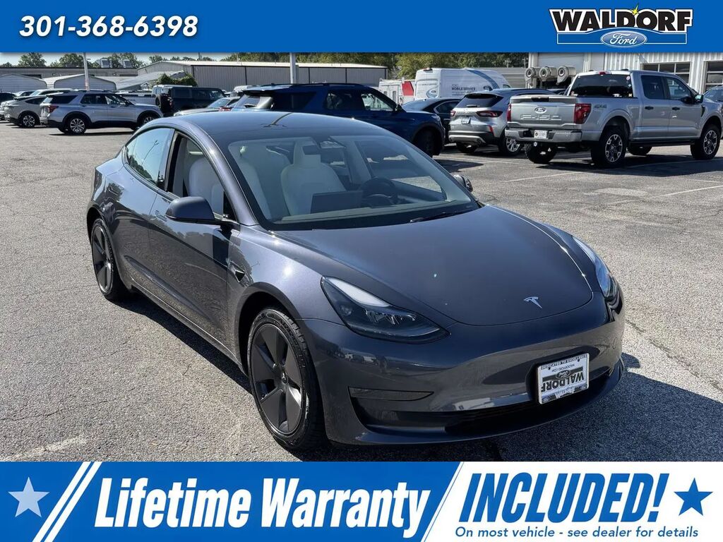 2023 Tesla Model 3 Base — photo 1 of 13