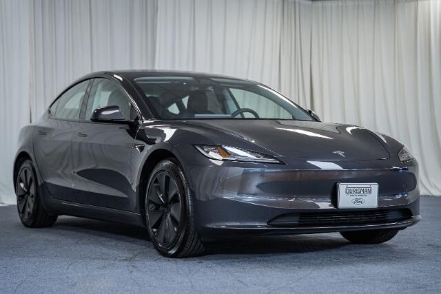 2025 Tesla Model 3 Long Range