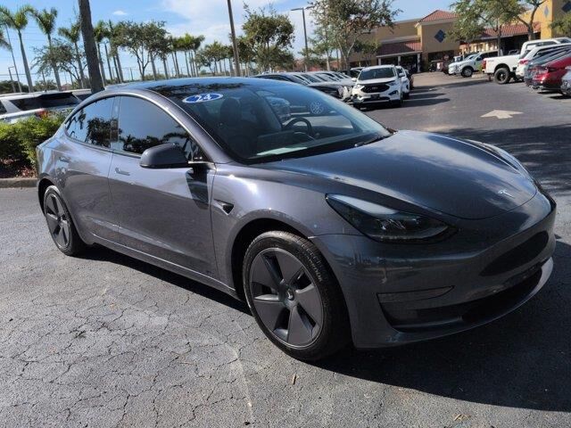 2023 Tesla Model 3 Base
