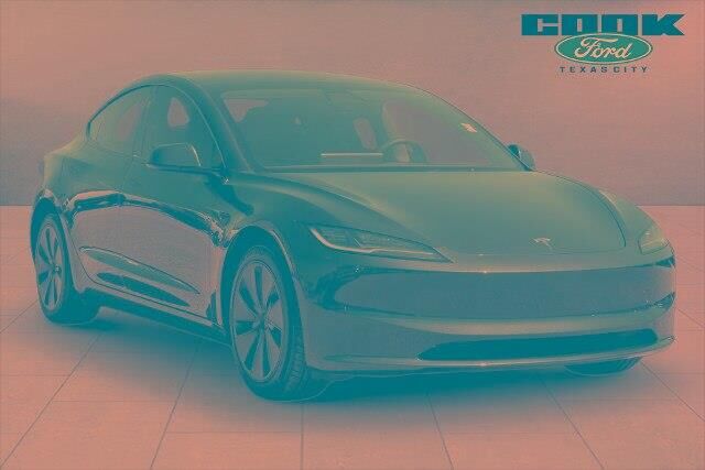 2025 Tesla Model 3 Long Range