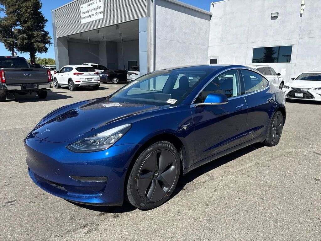 2019 Tesla Model 3 Mid Range