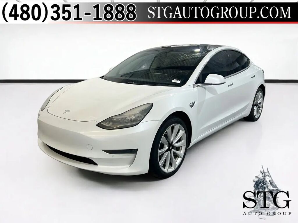 2019 Tesla Model 3 Mid Range — photo 1 of 13