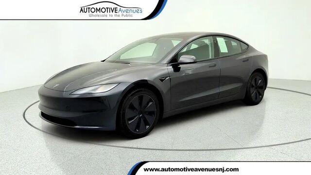 2025 Tesla Model 3 Long Range
