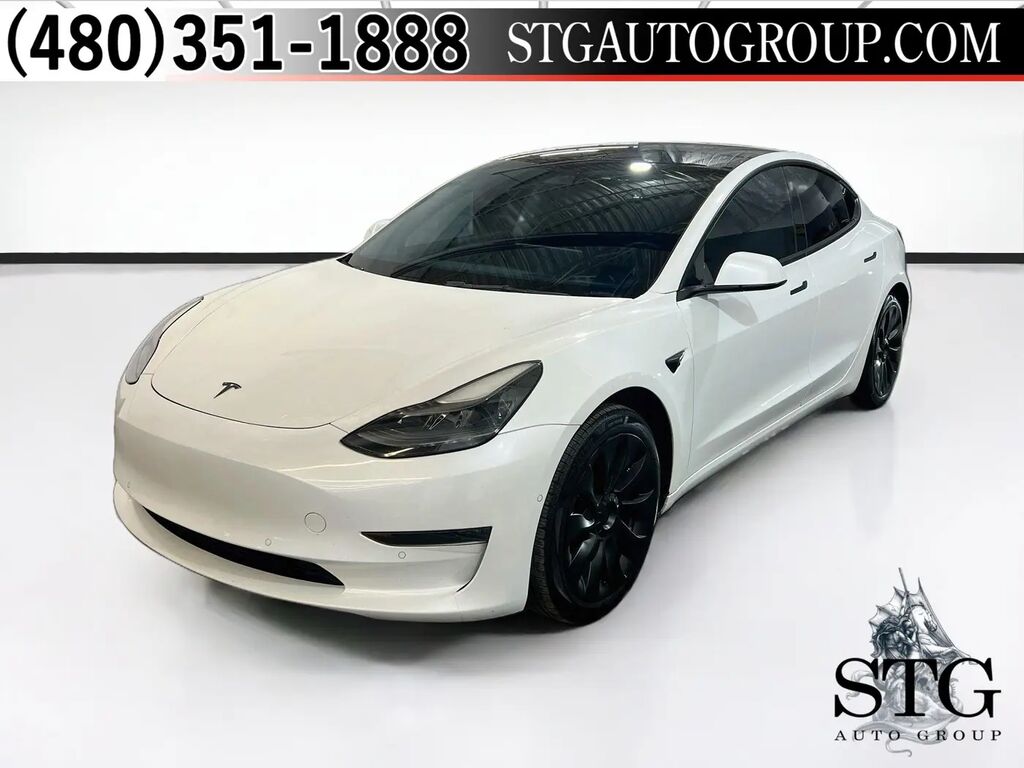 2021 Tesla Model 3 Standard Range Plus — photo 1 of 13