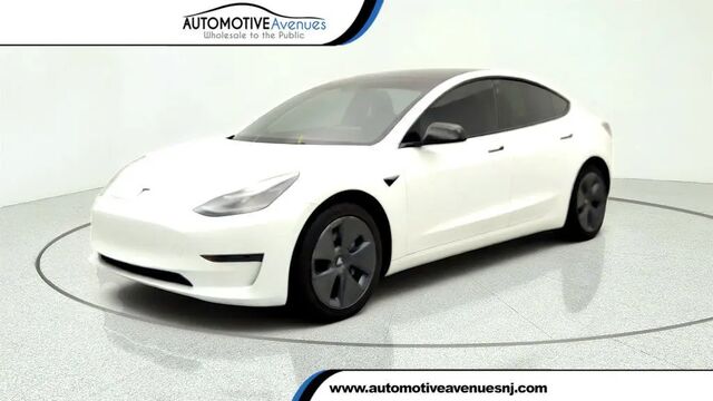 2021 Tesla Model 3 Standard Range Plus