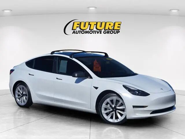 2021 Tesla Model 3 Standard Range Plus — photo 1 of 13