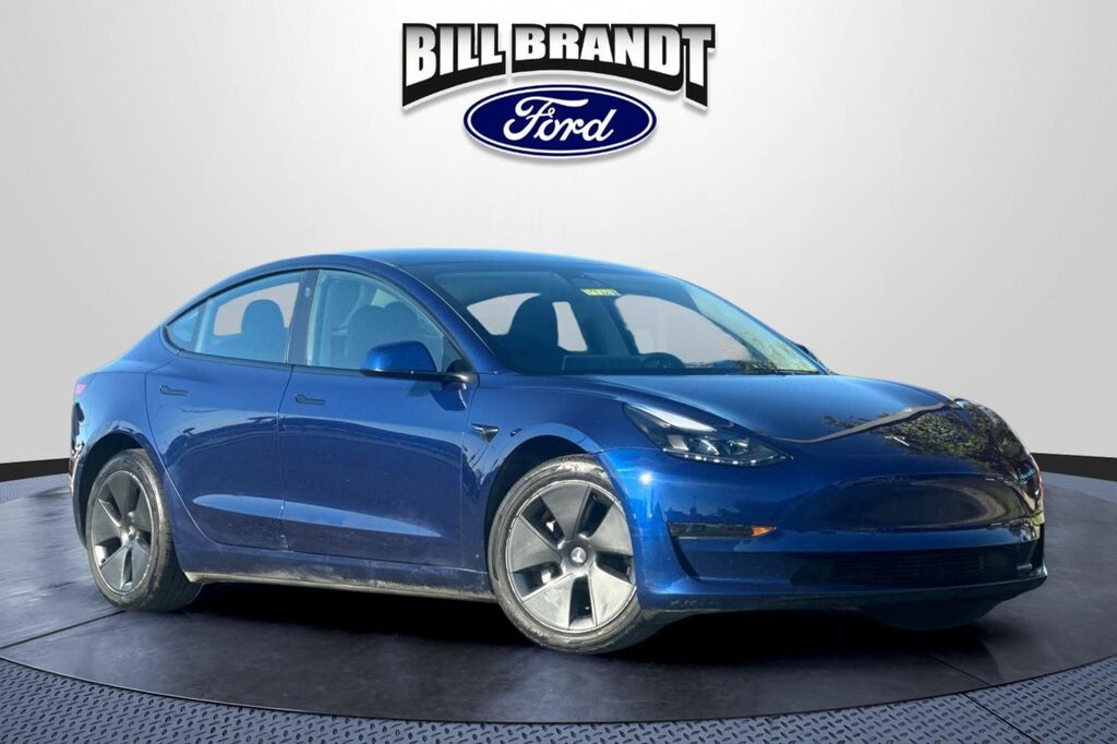 2023 Tesla Model 3 Base — photo 1 of 13