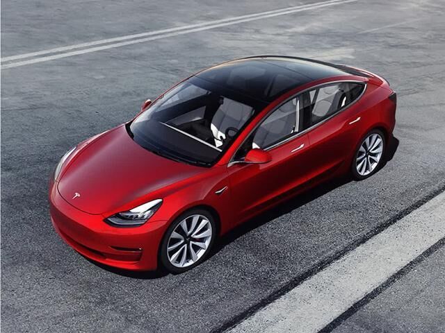 2022 Tesla Model 3 Long Range — photo 1 of 13
