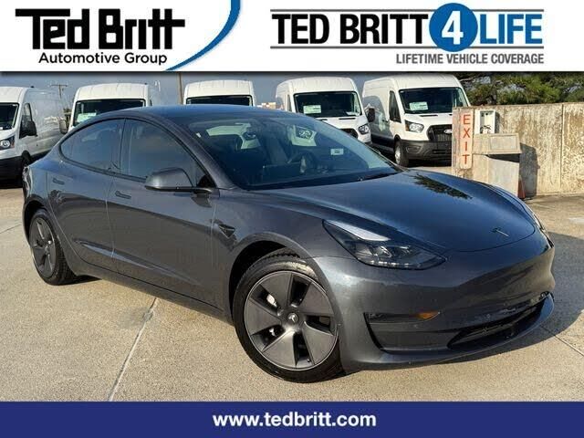 2022 Tesla Model 3 Long Range