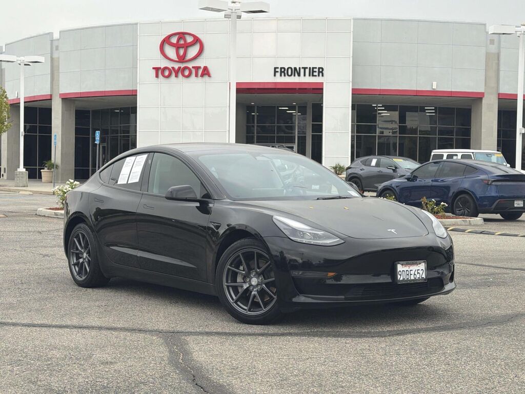 2022 Tesla Model 3 Long Range — photo 1 of 13