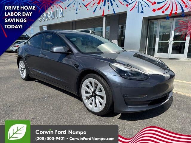2022 Tesla Model 3 Long Range — photo 1 of 13
