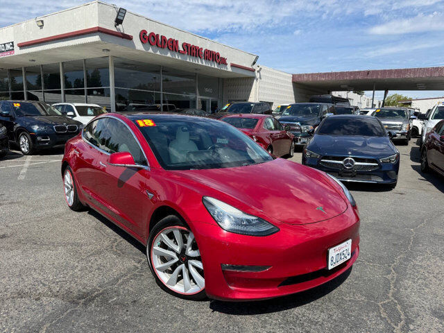 2018 Tesla Model 3 Long Range AWD 4dr Fastback