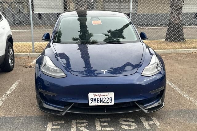 2022 Tesla Model 3 Long Range