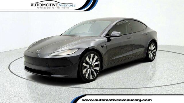 2024 Tesla Model 3 Long Range