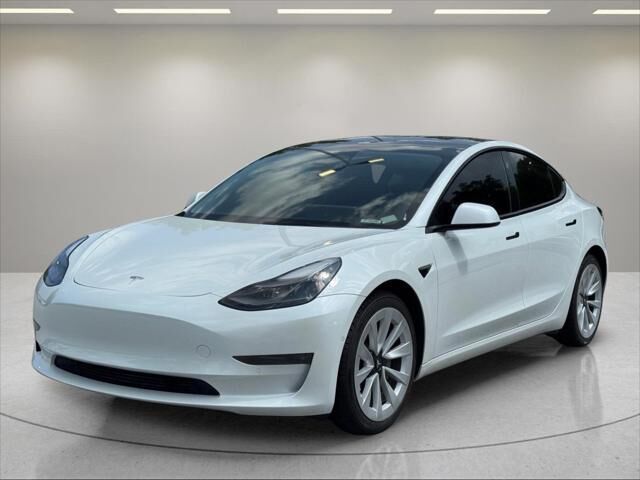 2022 Tesla Model 3 Long Range