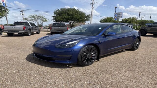 2023 Tesla Model 3 Performance