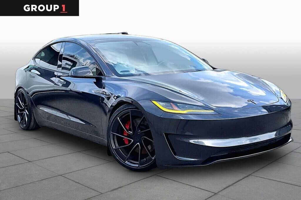 2024 Tesla Model 3 Performance — photo 1 of 1