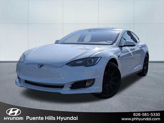2015 Tesla Model S 85