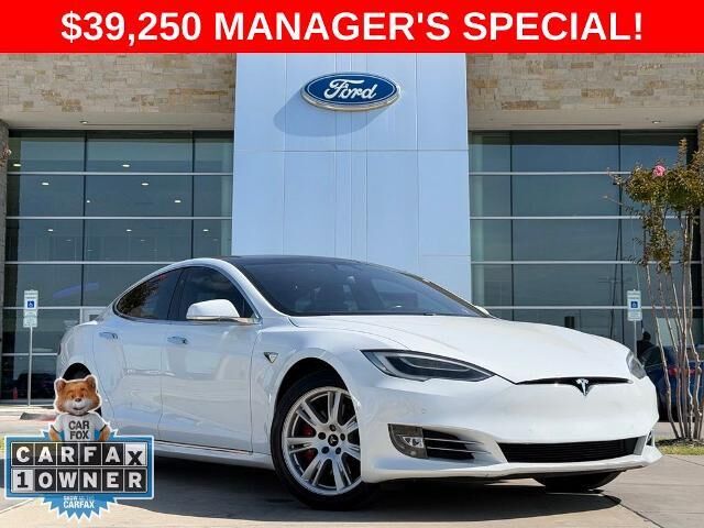 2021 Tesla Model S Long Range Plus — photo 1 of 1