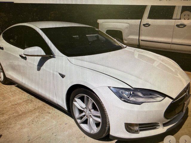 2015 Tesla Model S 85D AWD 4dr Liftback