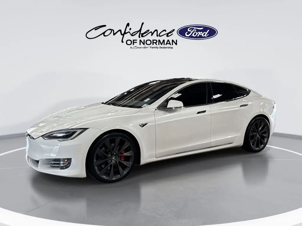 2020 Tesla Model S Performance — photo 1 of 13