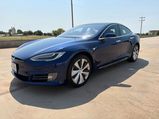 2020 Tesla Model S Performance