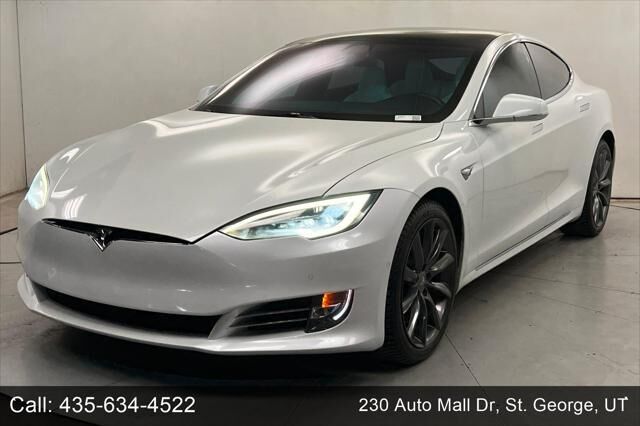 2019 Tesla Model S Performance — photo 1 of 13