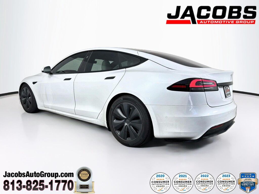 2022 Tesla Model S Base — photo 1 of 13