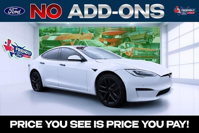 2022 Tesla Model S Base