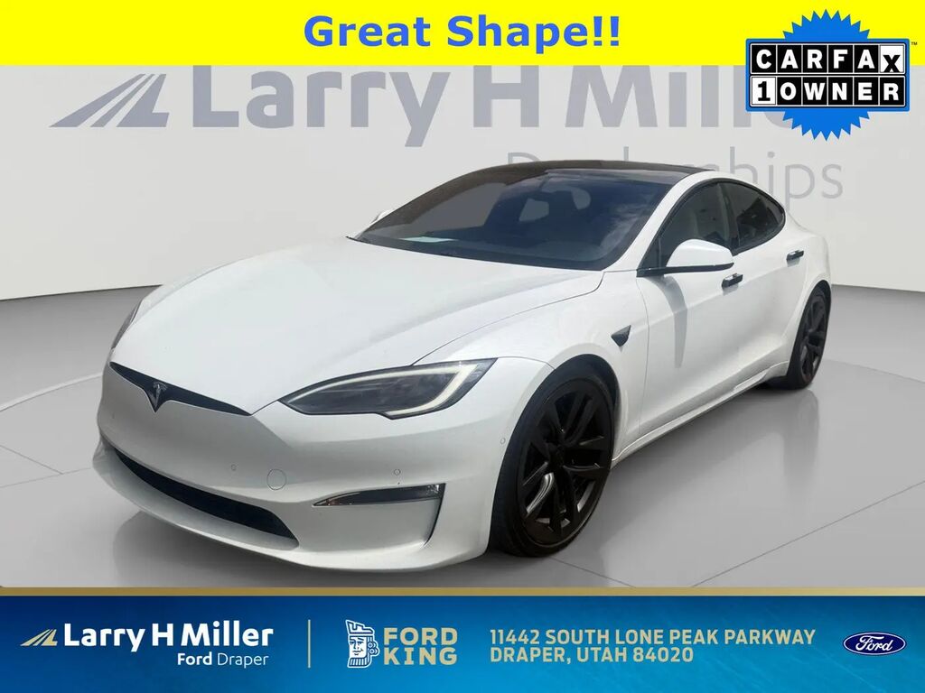 2023 Tesla Model S Standard Range — photo 1 of 13
