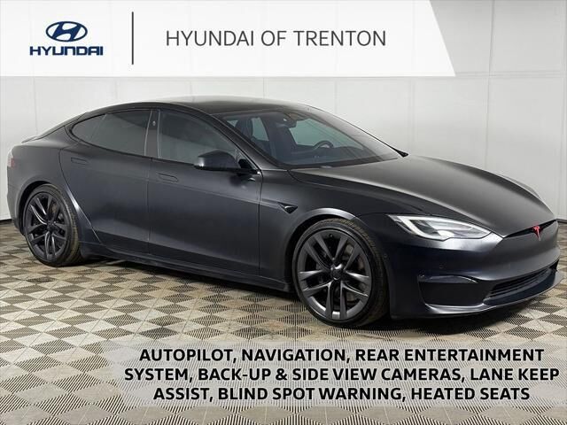 2022 Tesla Model S Plaid