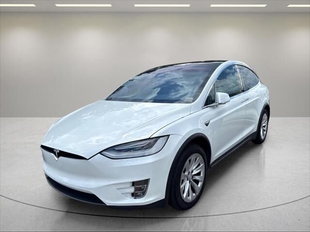 2020 Tesla Model X Long Range