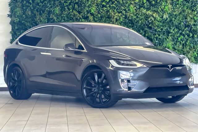 2019 Tesla Model X 75D