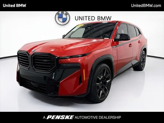 2023 BMW XM Base